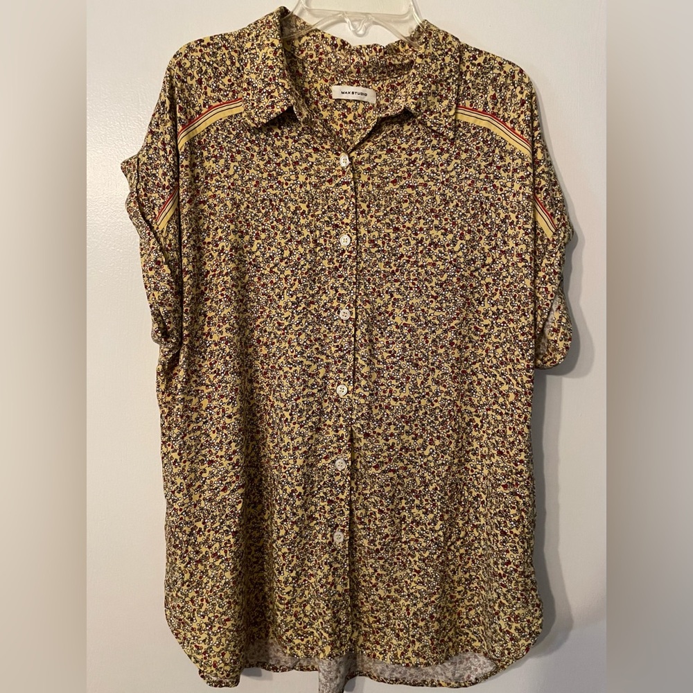 Max Studio Blouse Women Floral Yellow Button Up Short Sleeve Sz M